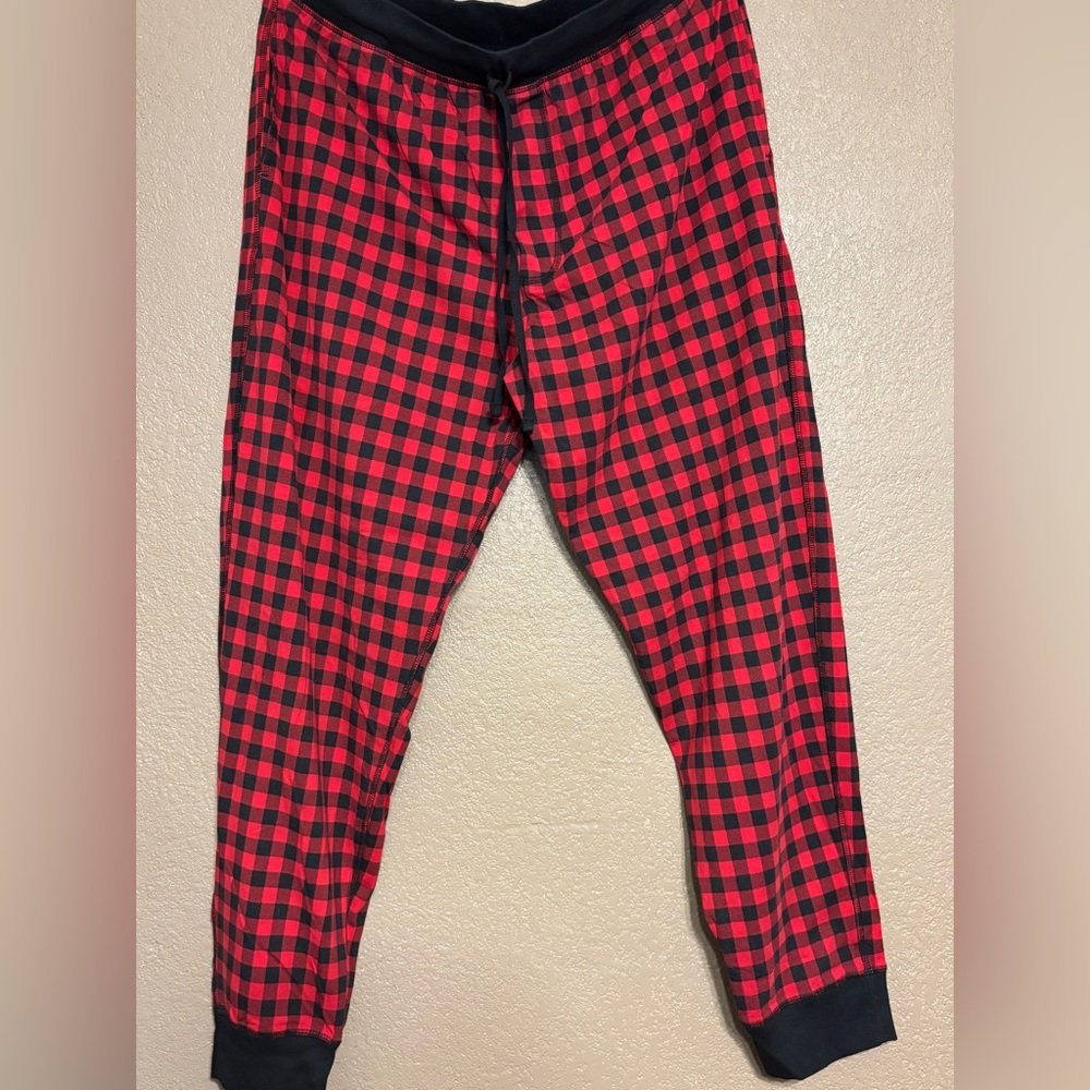 Lands’ End buffalo plaid pj pants